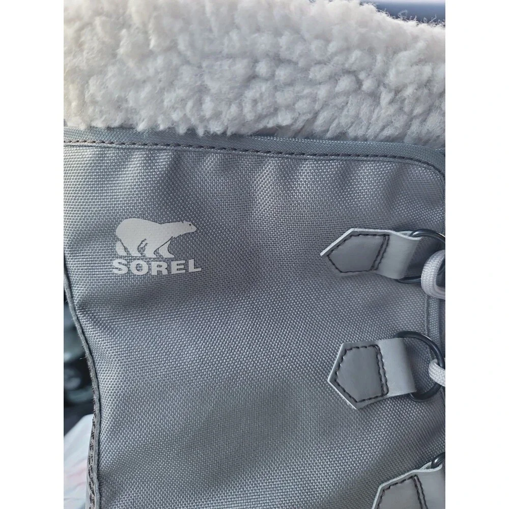 Sorel Yoot Pac Nylon Snow Boots Grey Size 6 US Youth  7.5 / 8 Women Winter Shoe